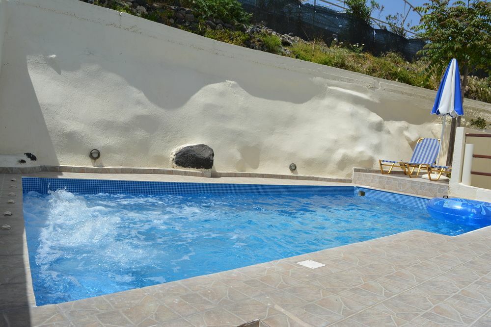 סנטוריני Anemomilos Suites מראה חיצוני תמונה